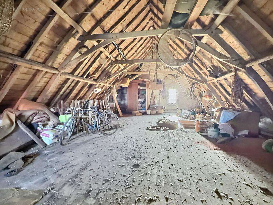 Maison à CAPPELLE-BROUCK