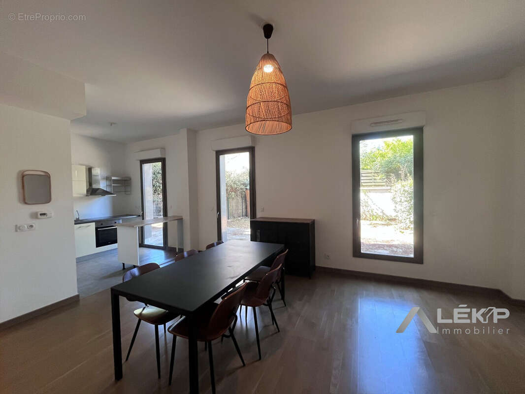 Appartement 65 m² à Nanterre  - photo 3