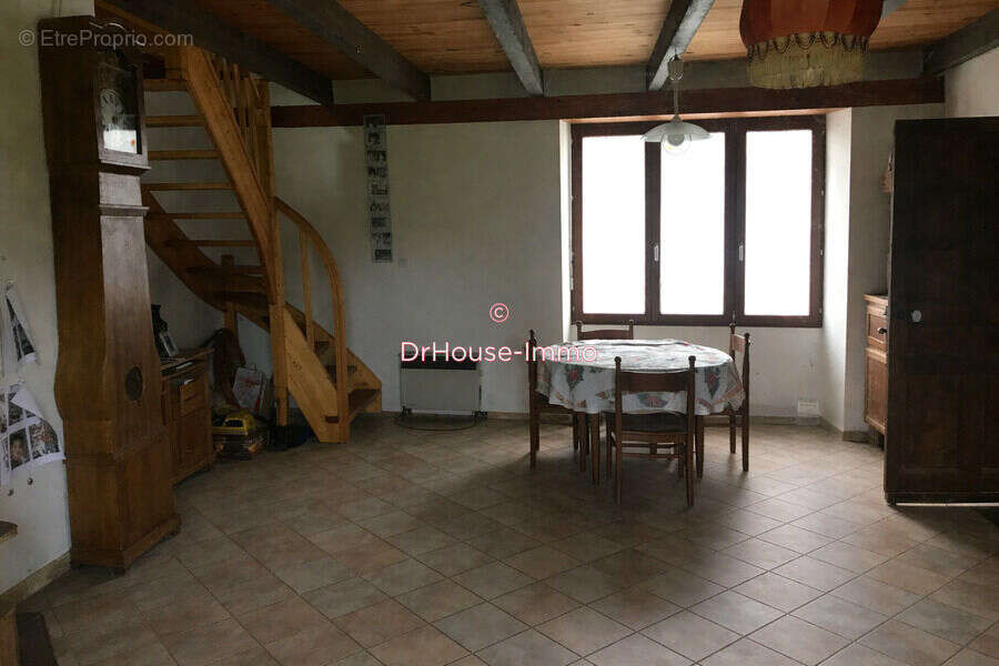 Maison à FOUVENT-SAINT-ANDOCHE