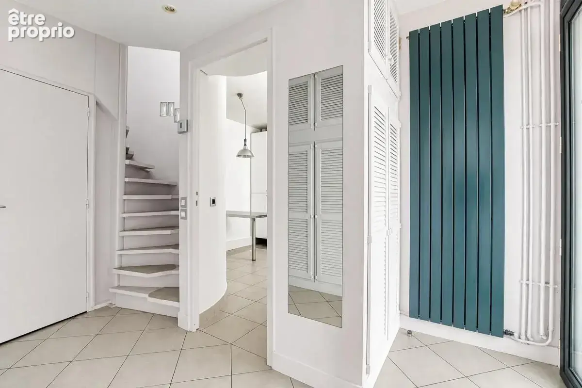 Maison de 6 pièces de 135 m² à Suresnes - photo 7