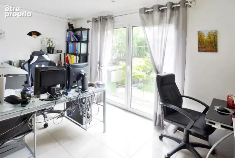 Maison 200 m² à Yerres  - photo 8
