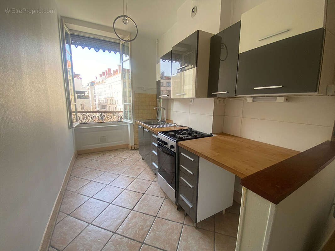 Appartement à LYON-7E