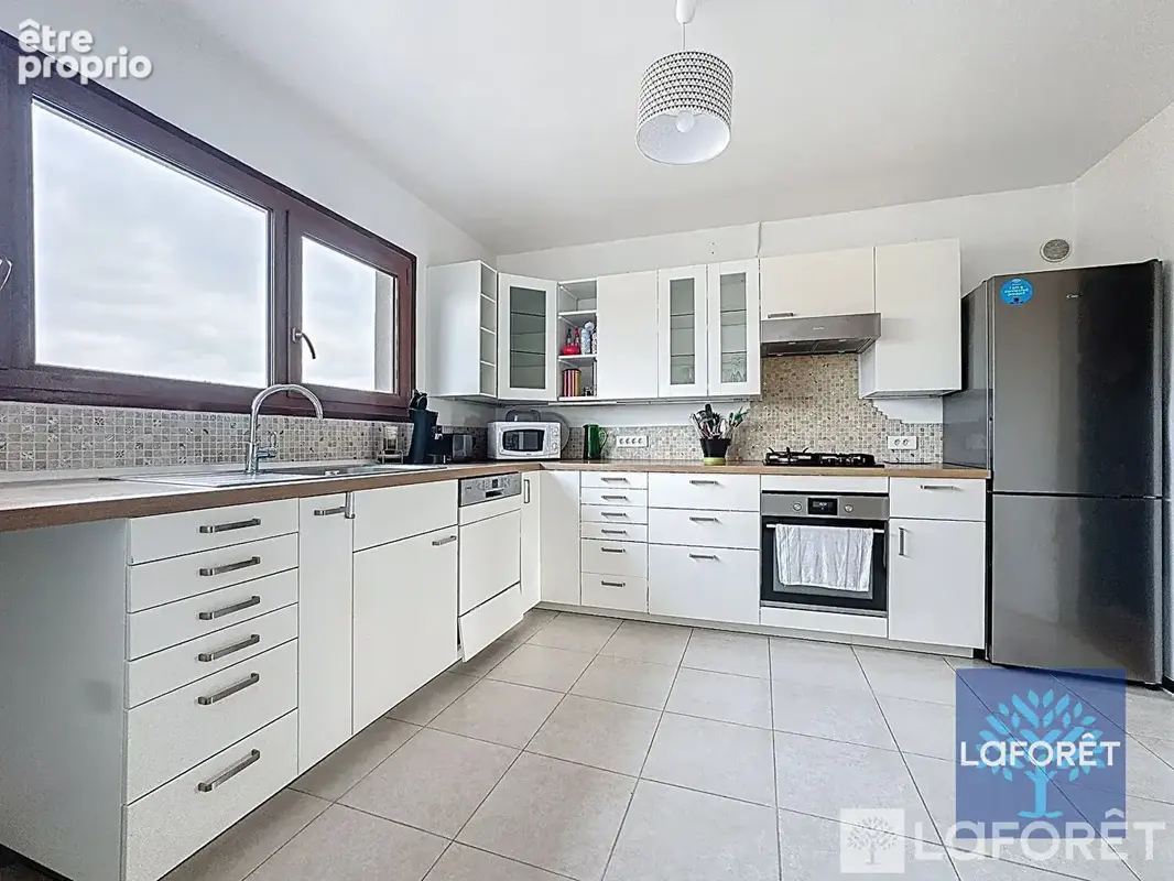 Appartement Chilly-Mazarin 5 pièce(s) 91.38 m2 - photo 6