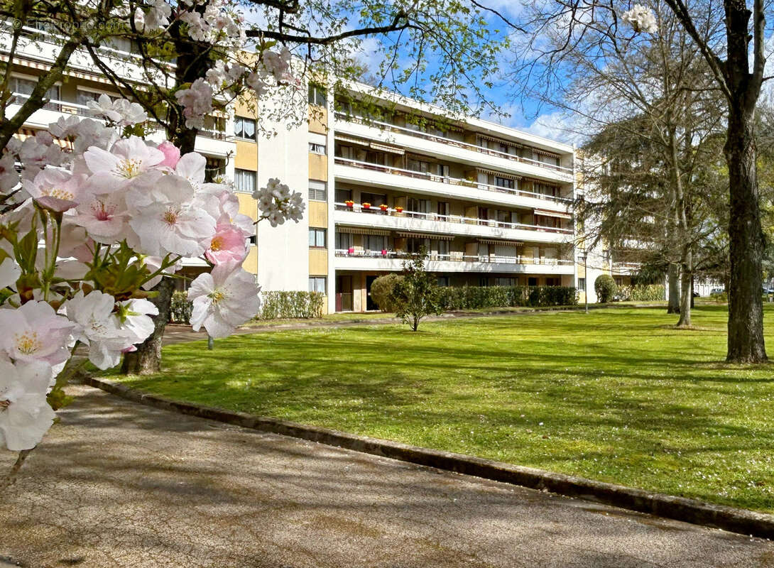 Appartement à SENS