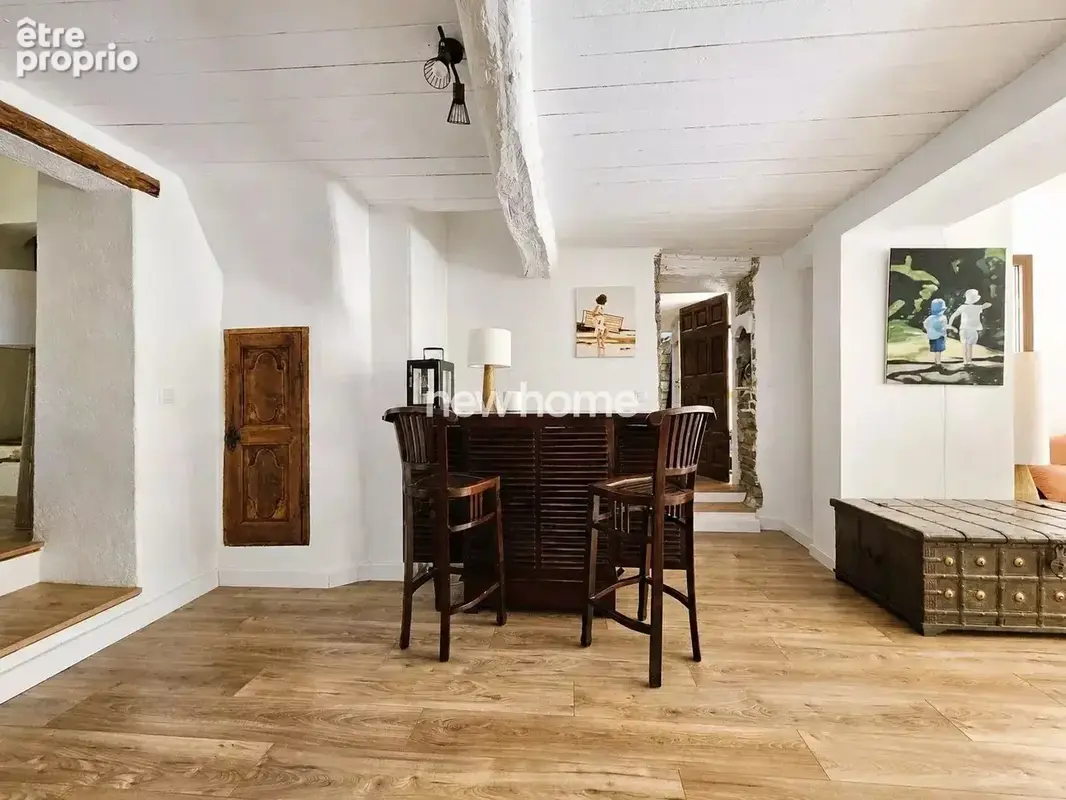 Lorgues – Propriété en pierre rénovée avec piscine et vue sur les vignes - photo 13