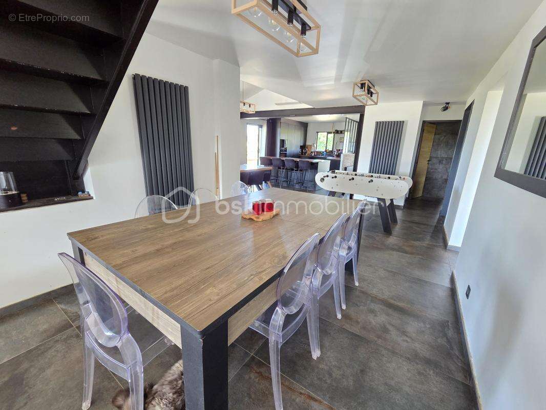 Magnifique Villa de prestige de 267m² à LA SALLE - photo 5