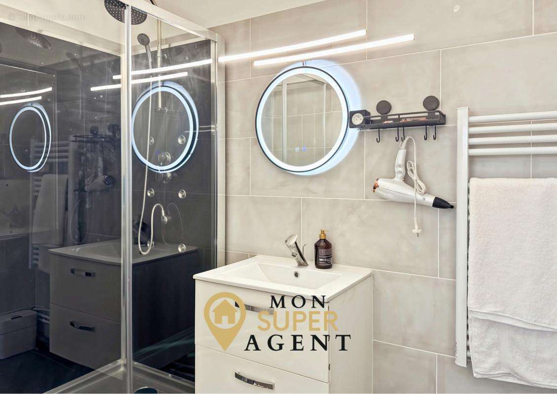 Appartement à MELUN