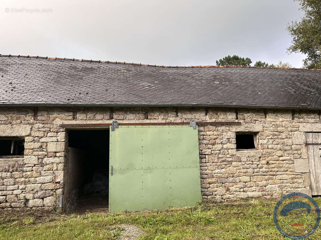 Maison à LOCRONAN