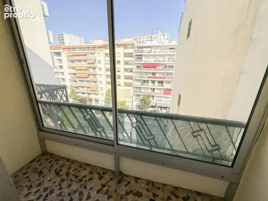Grand 2 pièces traversant avec loggias et potentiel 3 pièces - photo 8