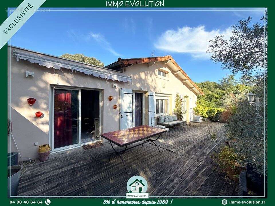 Maison à SUZE-LA-ROUSSE