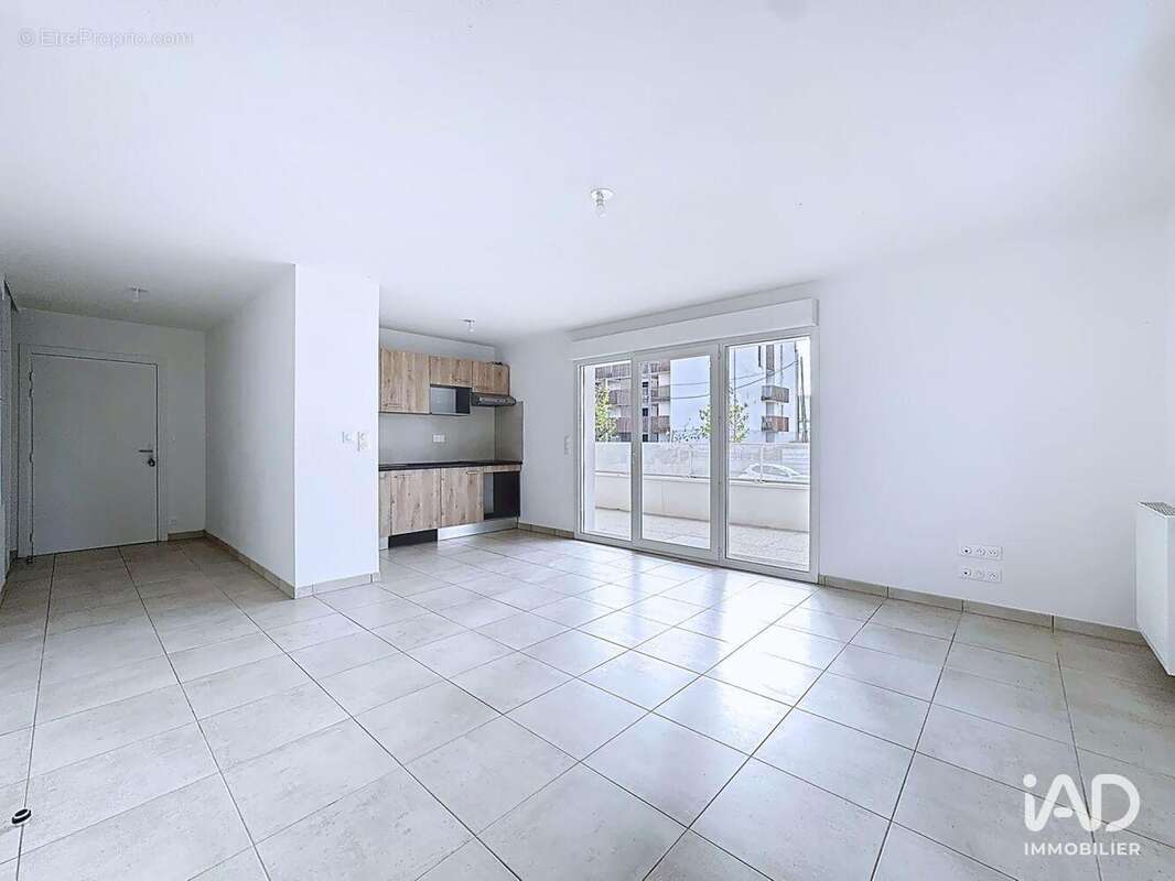 Photo 2 - Appartement à VILLENEUVE-TOLOSANE