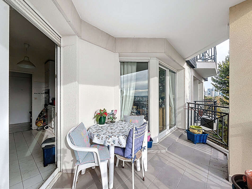 Appartement à SURESNES
