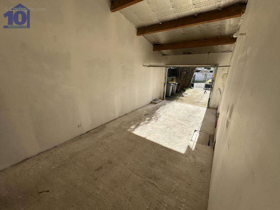 Maison à COLOMBIERS