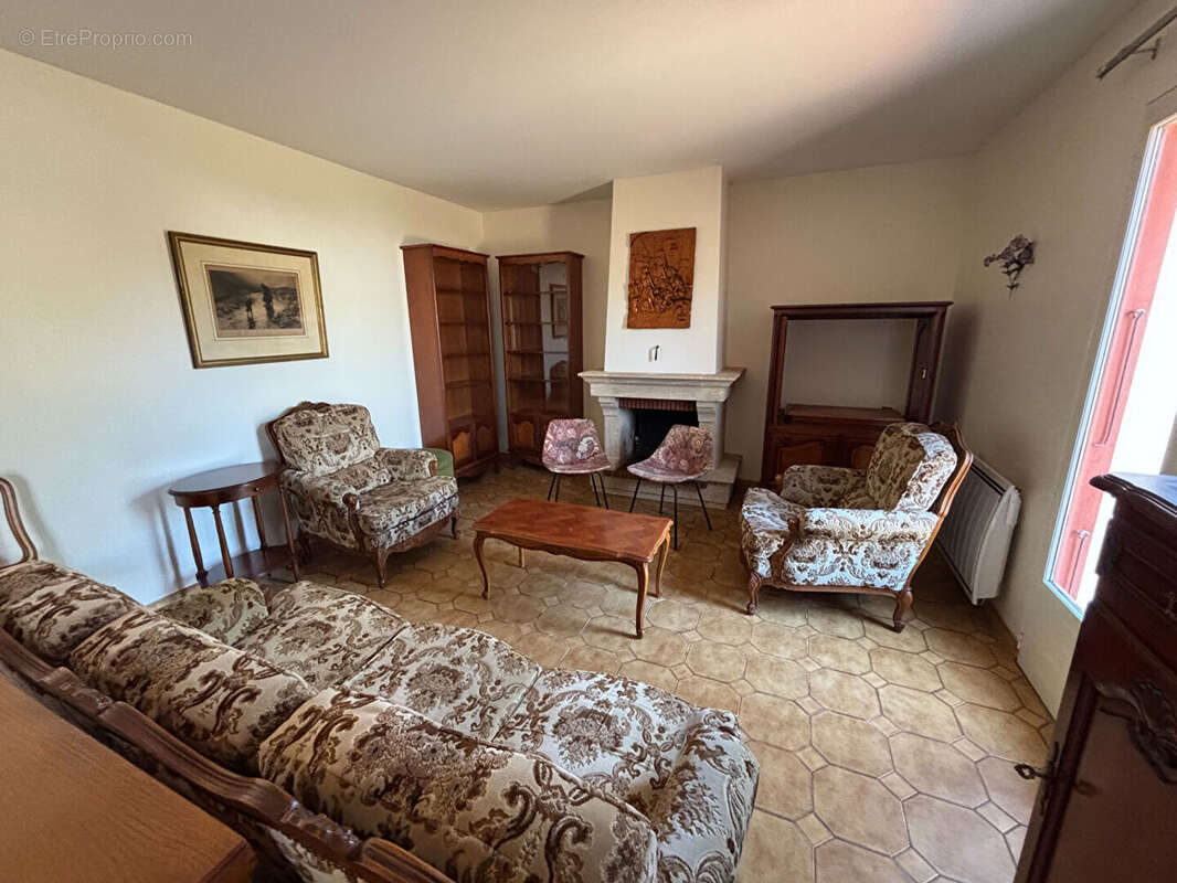 Maison de plain-pied avec garages et véranda - Au calme d'un village du Château-d'Oléron - photo 6