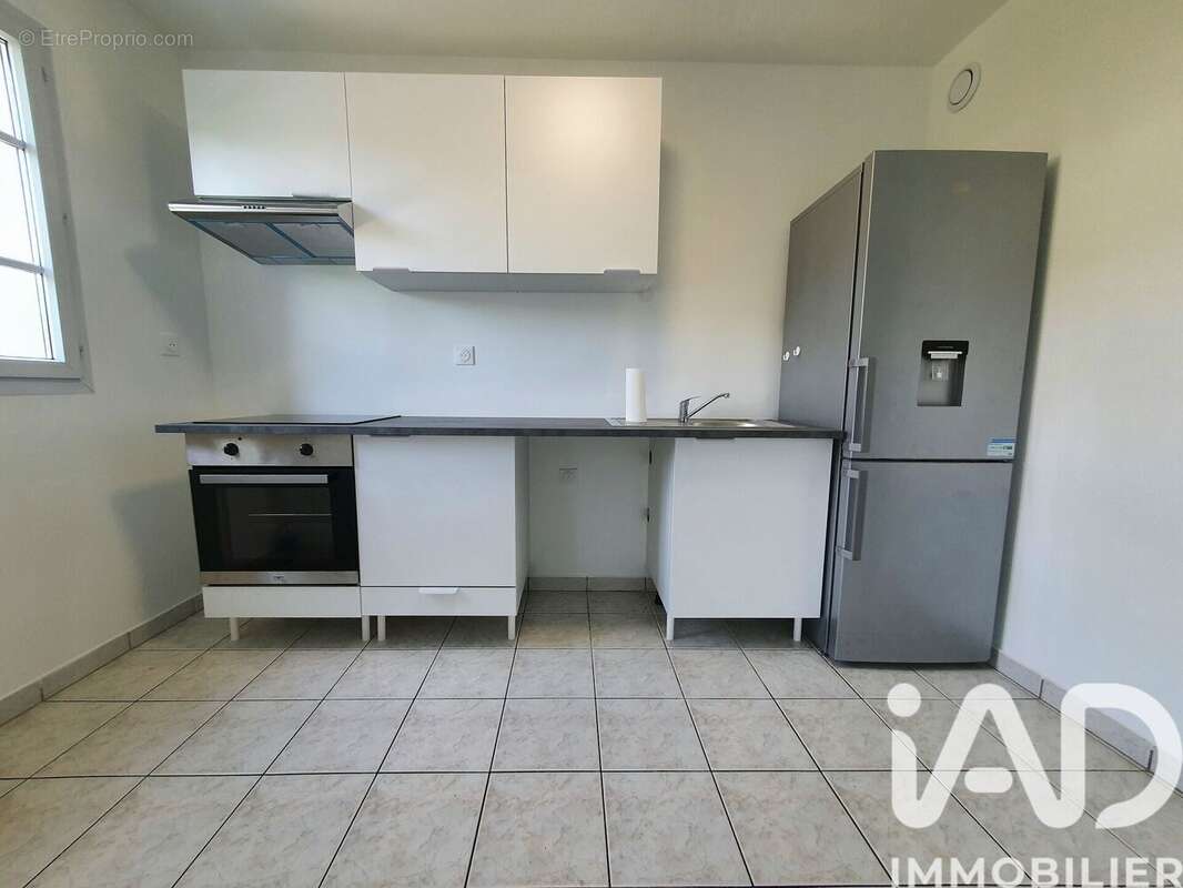 Appartement 60 m² à Magny-Le-Hongre  - photo 6