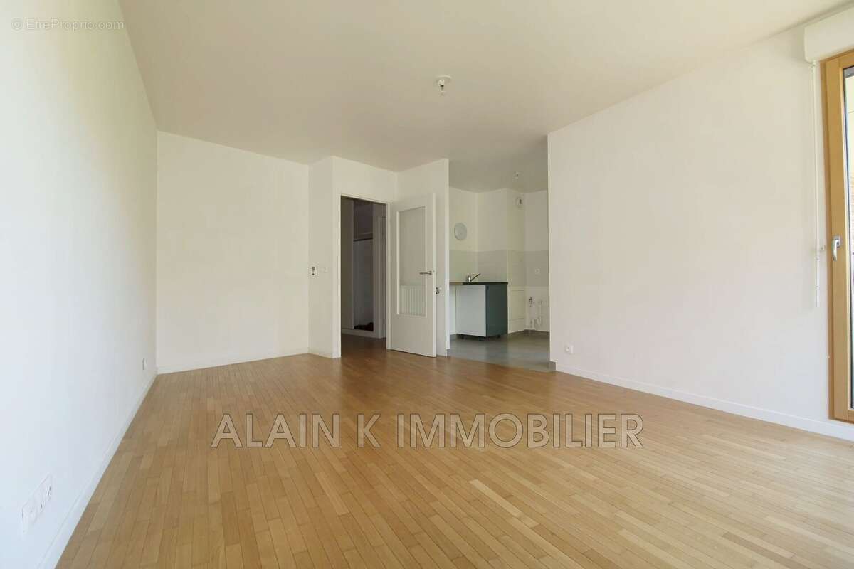 Appartement à CHAVILLE