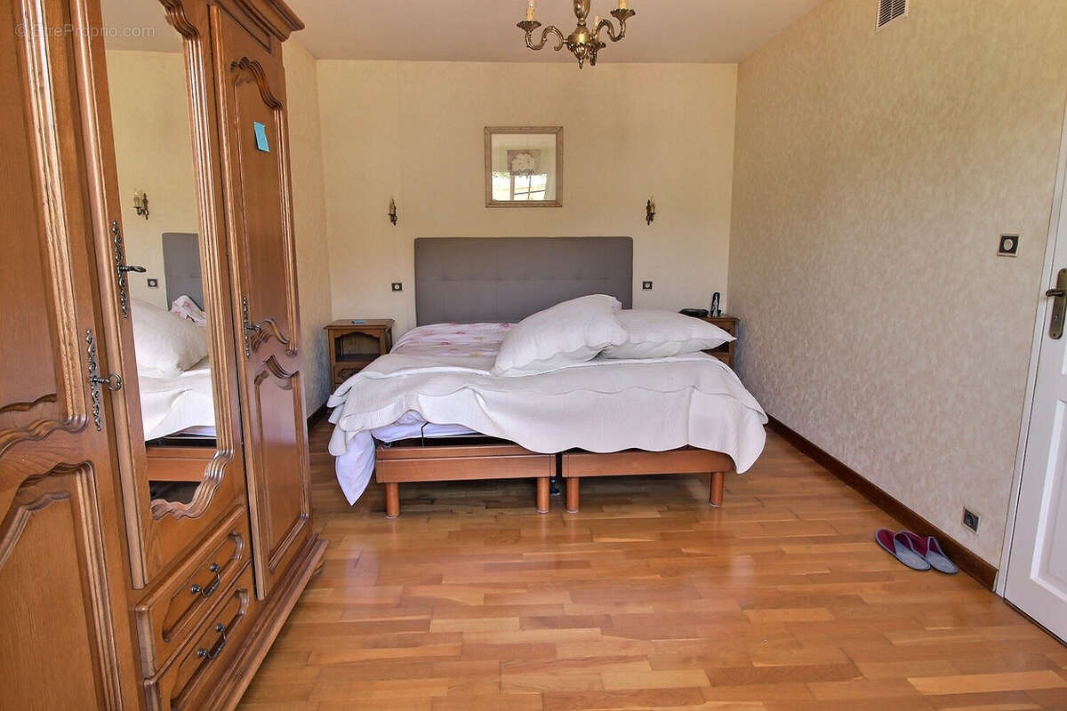 Maison à SAINT-PREST
