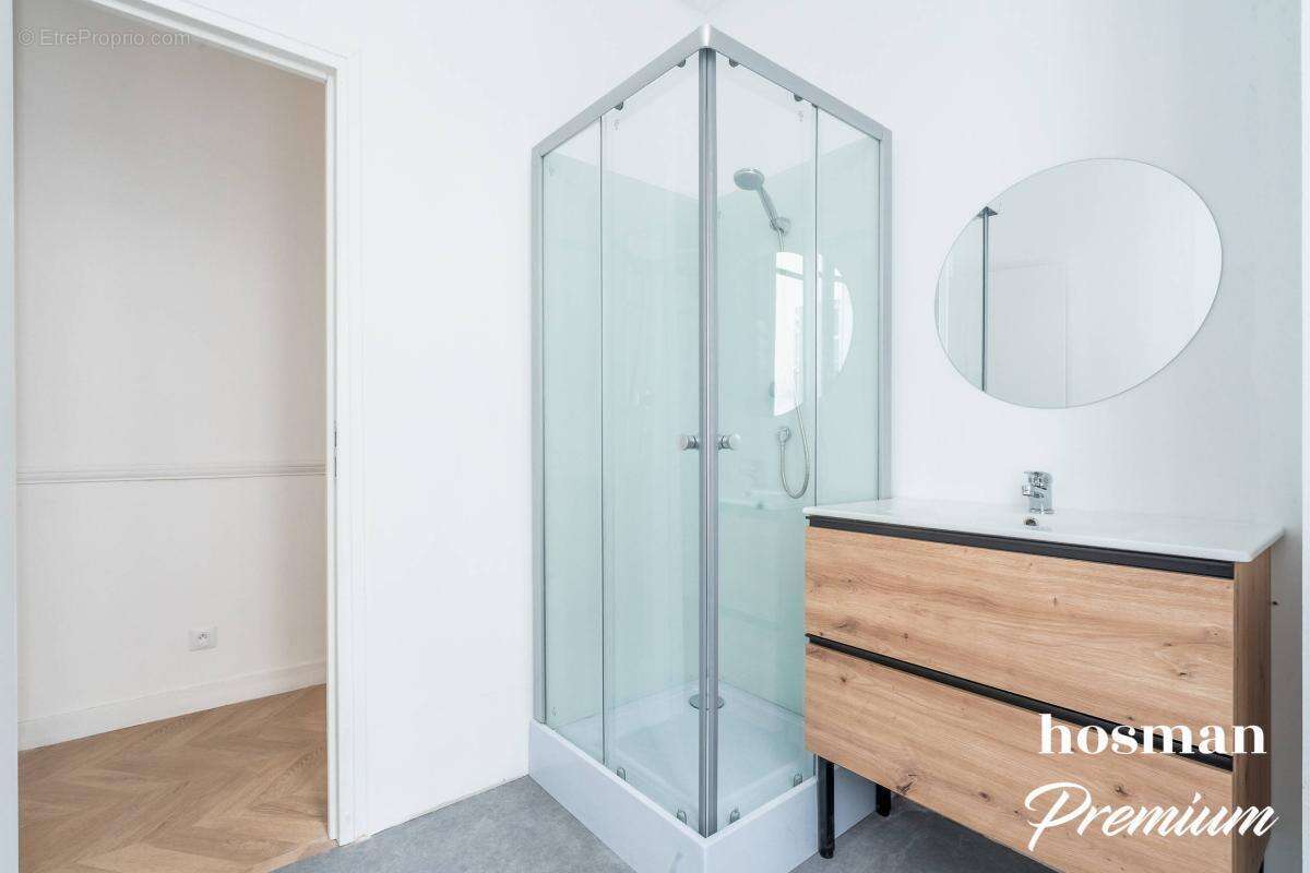 Appartement à PARIS-7E