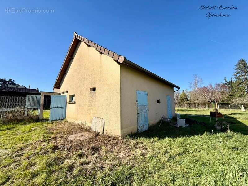 Maison à PONTVALLAIN