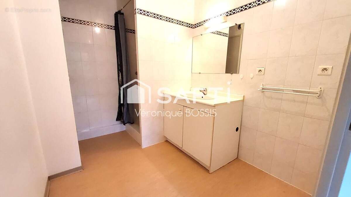 Appartement 35 m² à La Roche-Sur-Yon  - photo 9