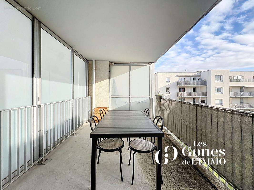 Appartement à VAULX-EN-VELIN