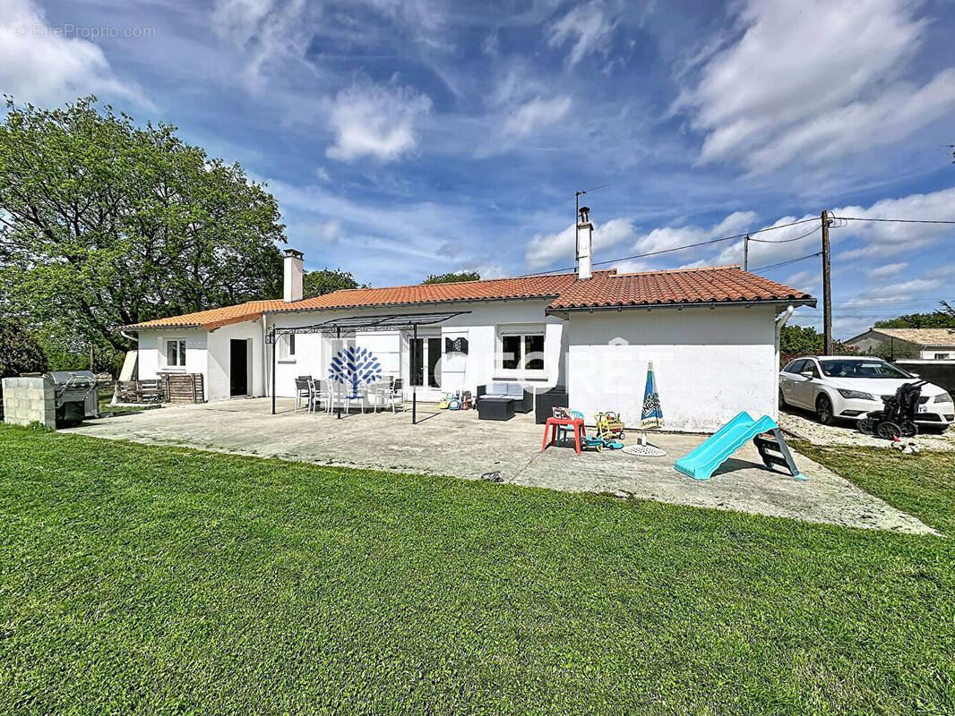 Maison à BRESSUIRE