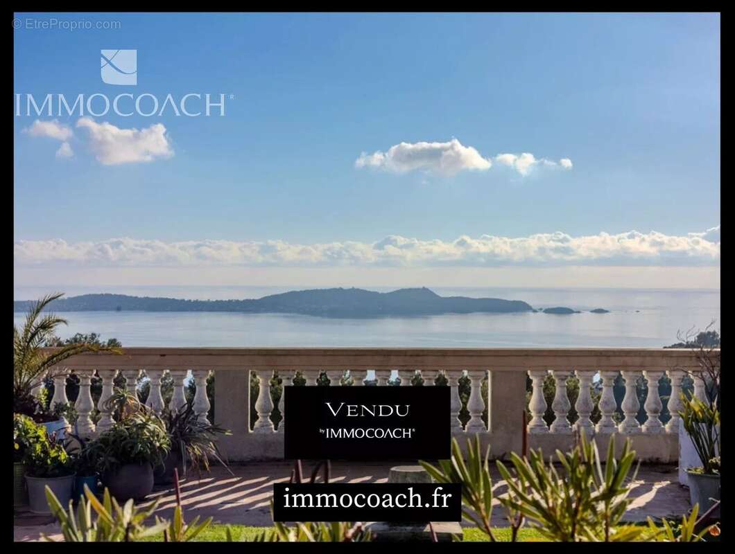 Appartement à HYERES