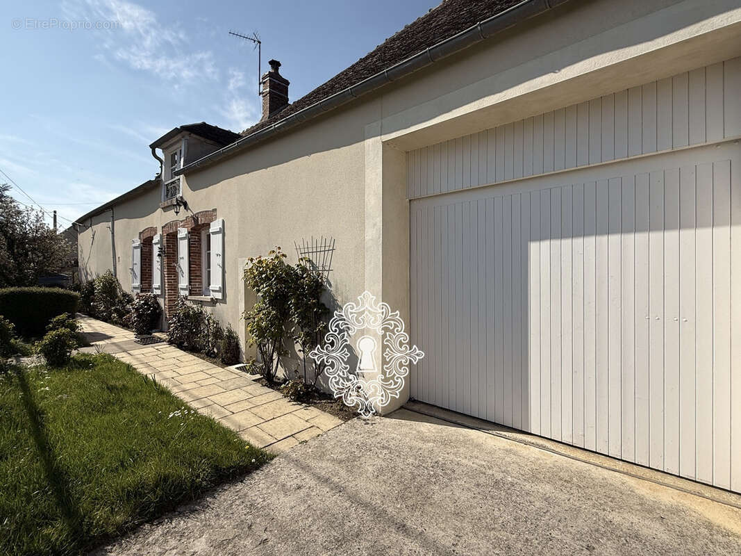 Maison à DONNEMARIE-DONTILLY