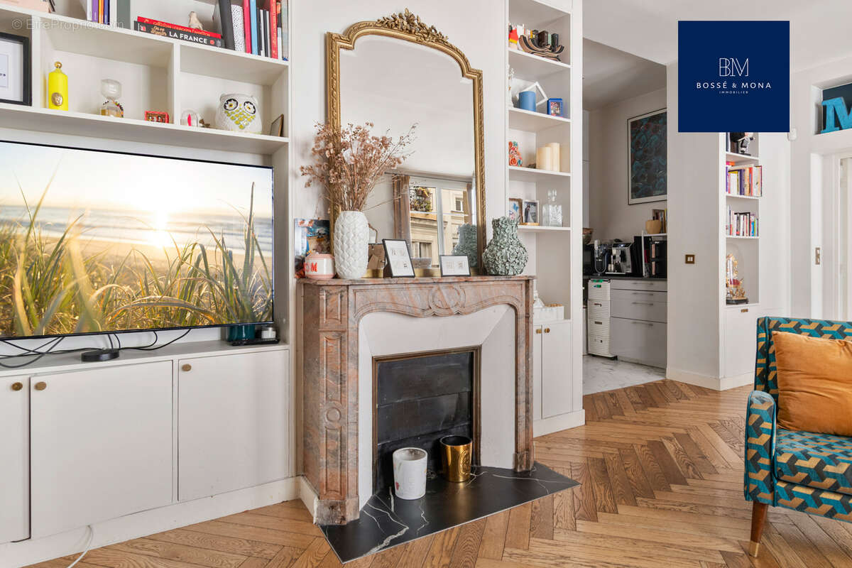 Appartement à PARIS-9E