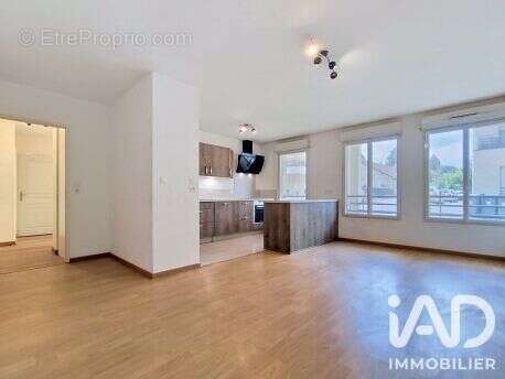 Appartement 61 m² à Marly-La-Ville  - photo 3