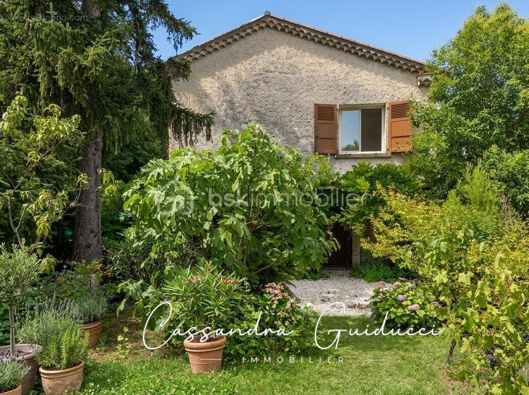 Maison à BRIGNOLES