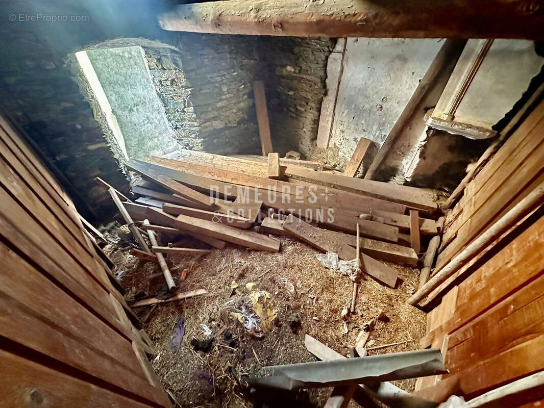 Maison à VILLAROGER