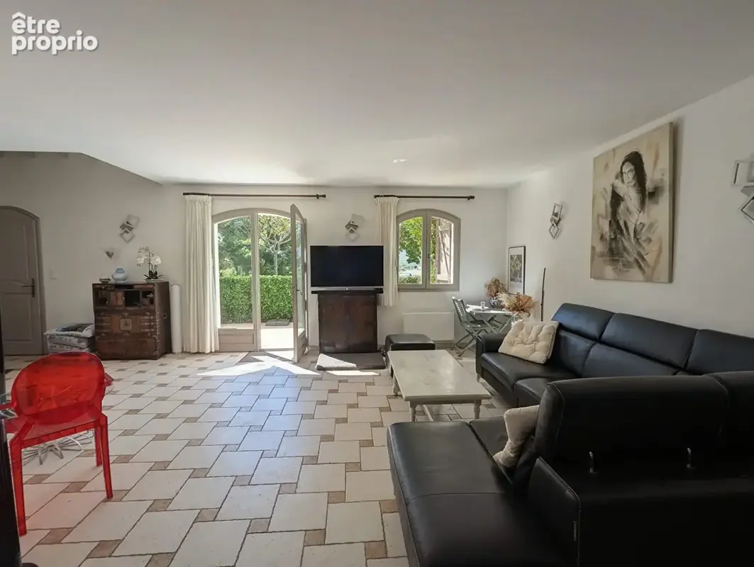 Les Salles sur Verdon, belle maison  avec terrasses et vue sur le Lac. - photo 4