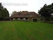 Maison à SAINT-FLORIS