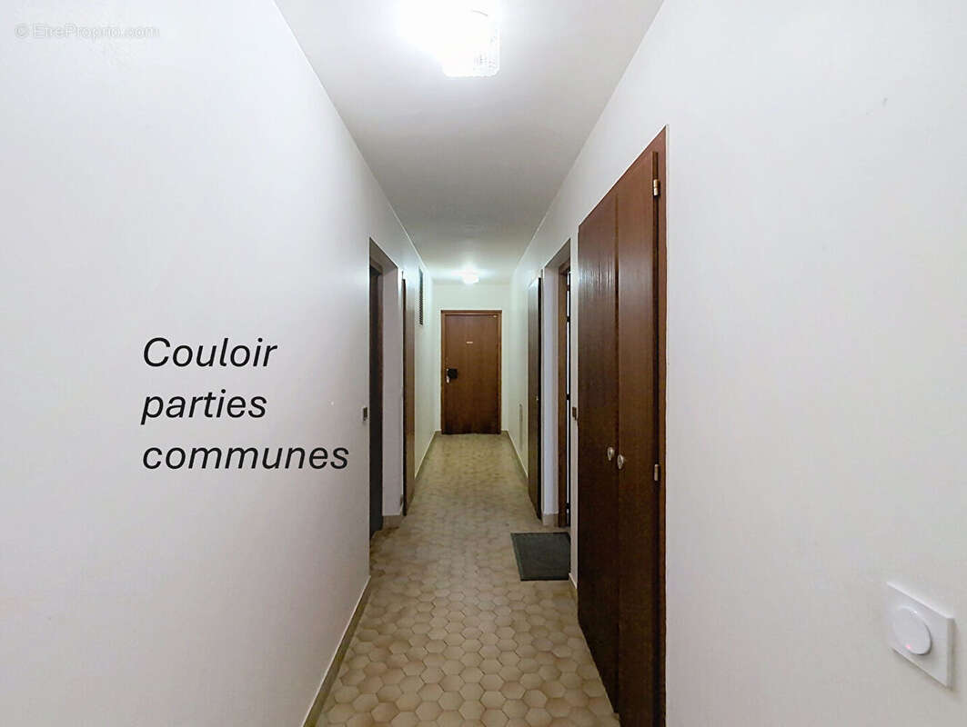 Appartement à LA ROCHE-SUR-FORON