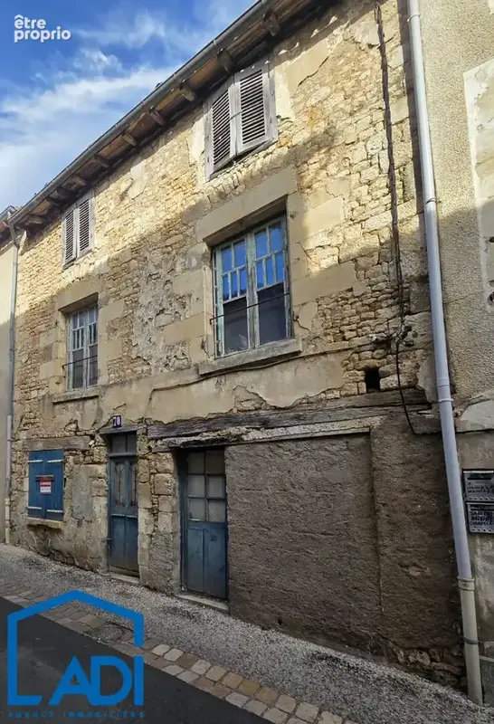 Photo Maison à Saint-Maixent-L'ecole au prix de 12 950€