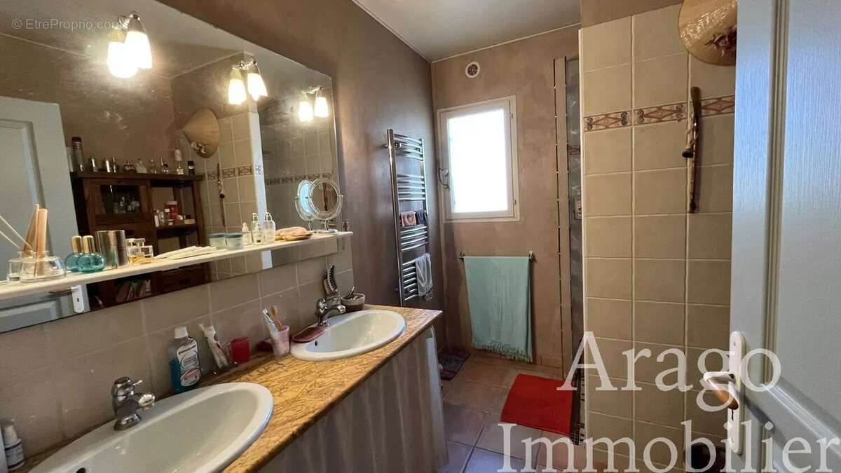 Maison à ESPIRA-DE-L&#039;AGLY