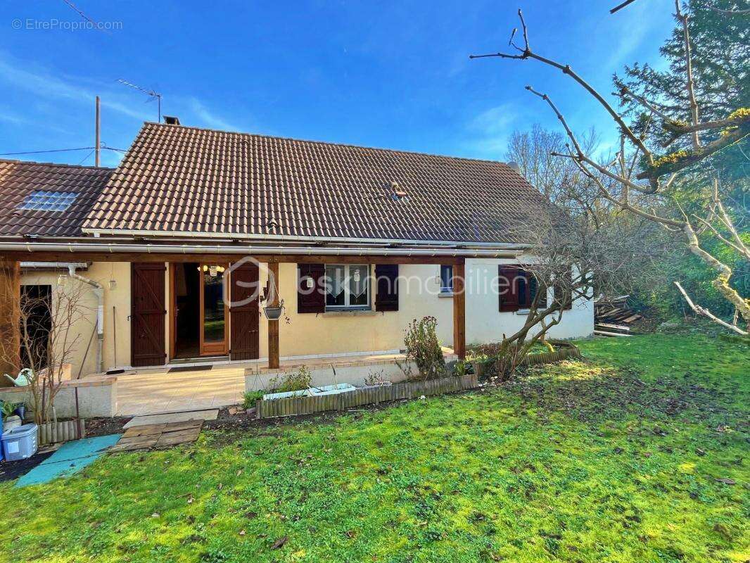 Maison à BOIS-LE-ROI