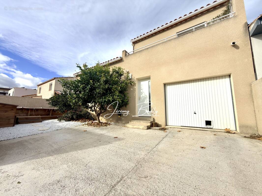Maison à LE SOLER