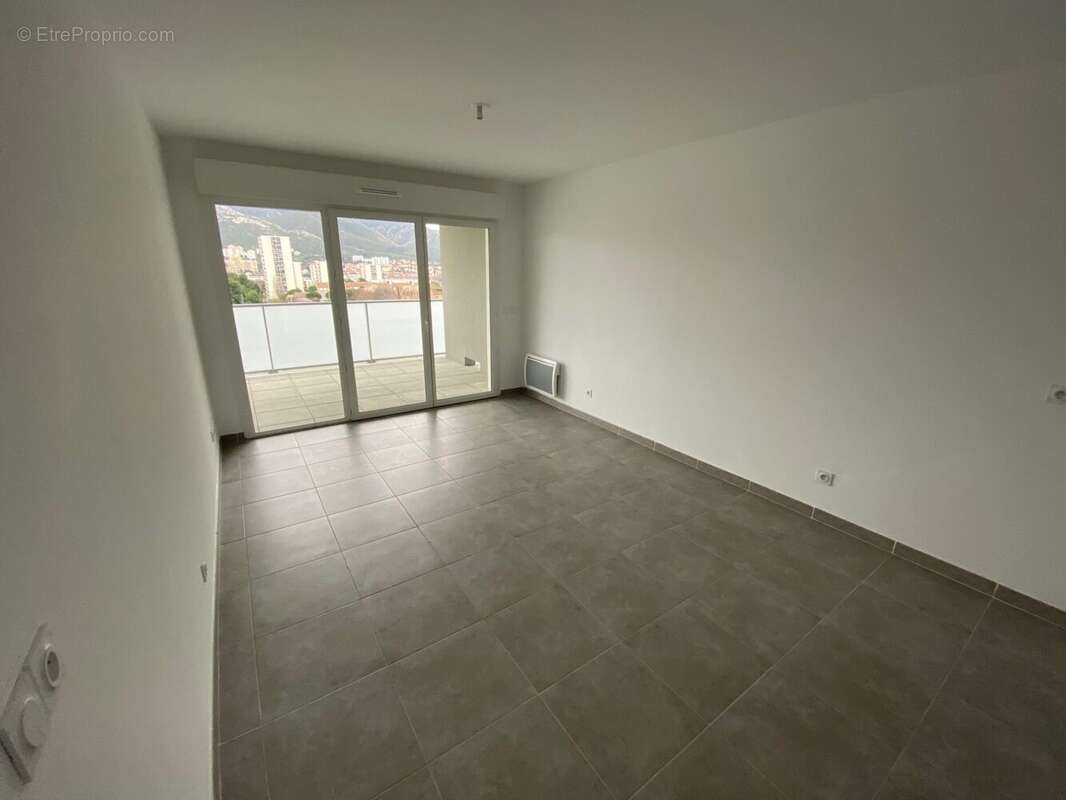 Appartement à MARSEILLE-12E