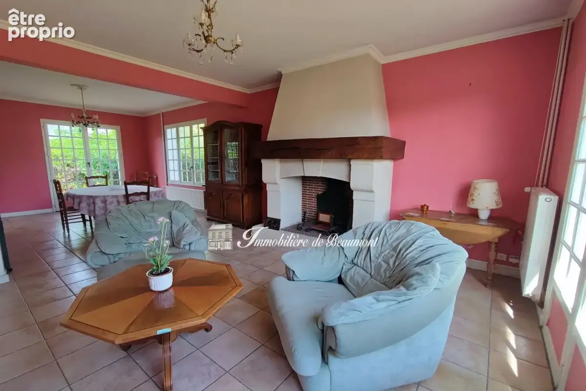 Maison 202 m² à Beaumont-Le-Roger  - photo 4
