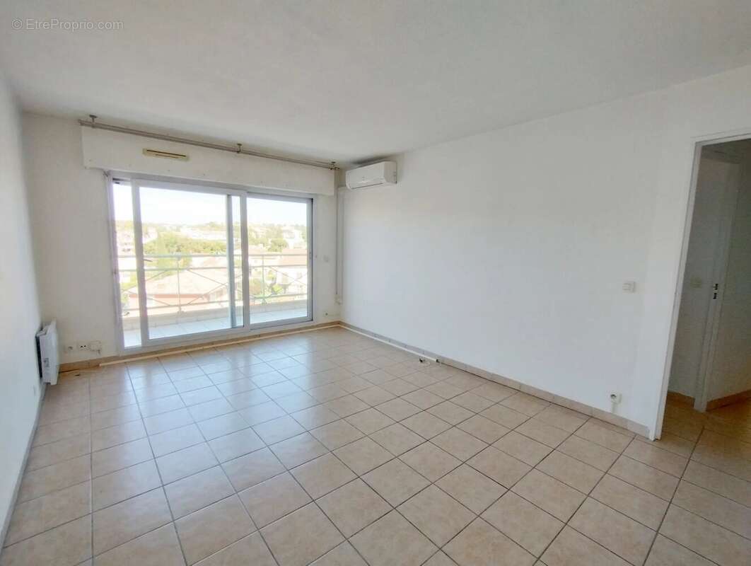 Appartement à SAINT-RAPHAEL