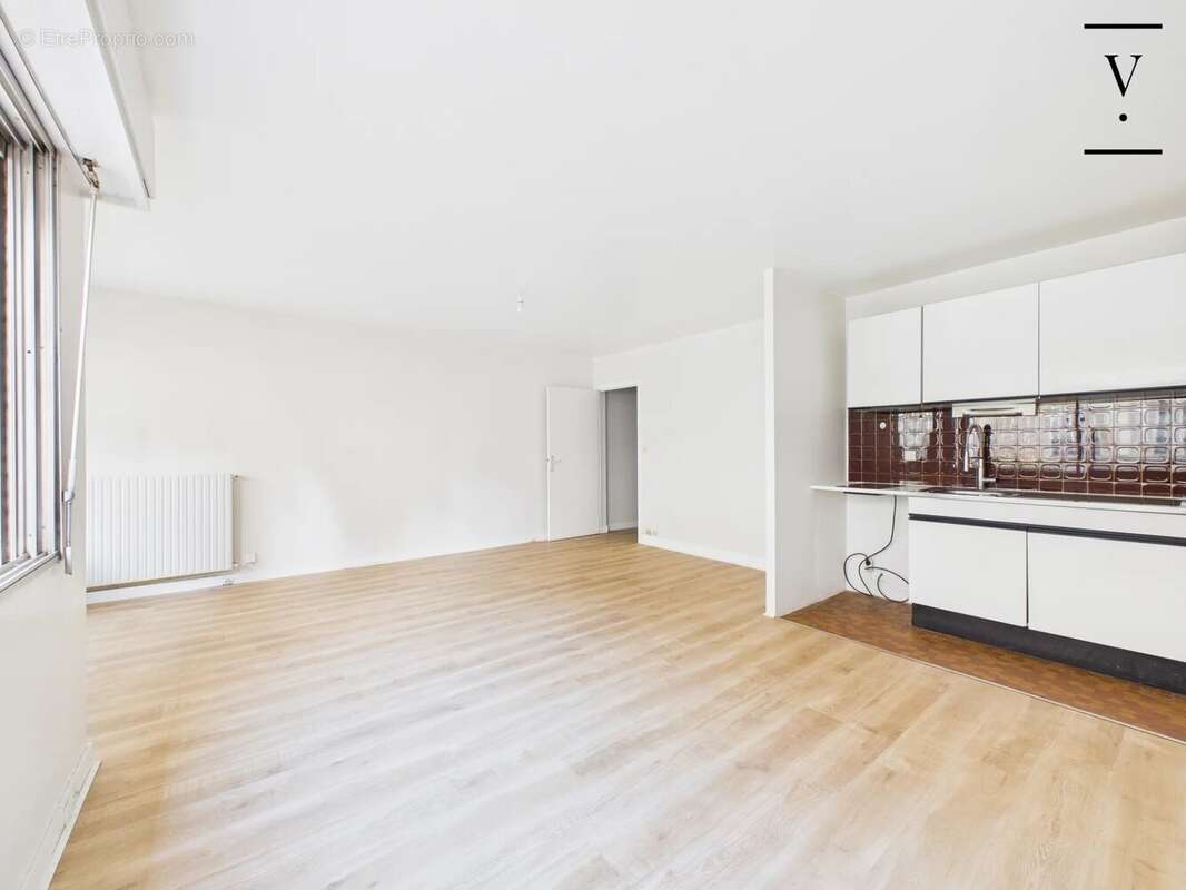 Appartement à PARIS-6E