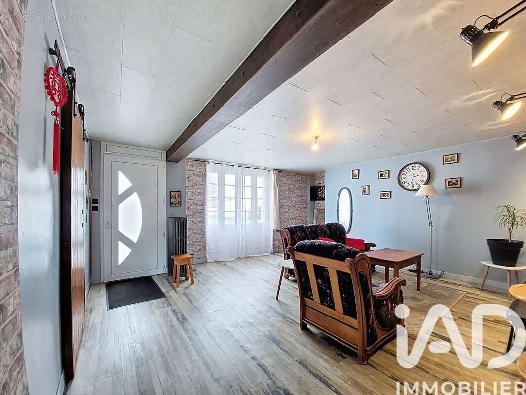 Photo 2 - Maison à CHEMILLE