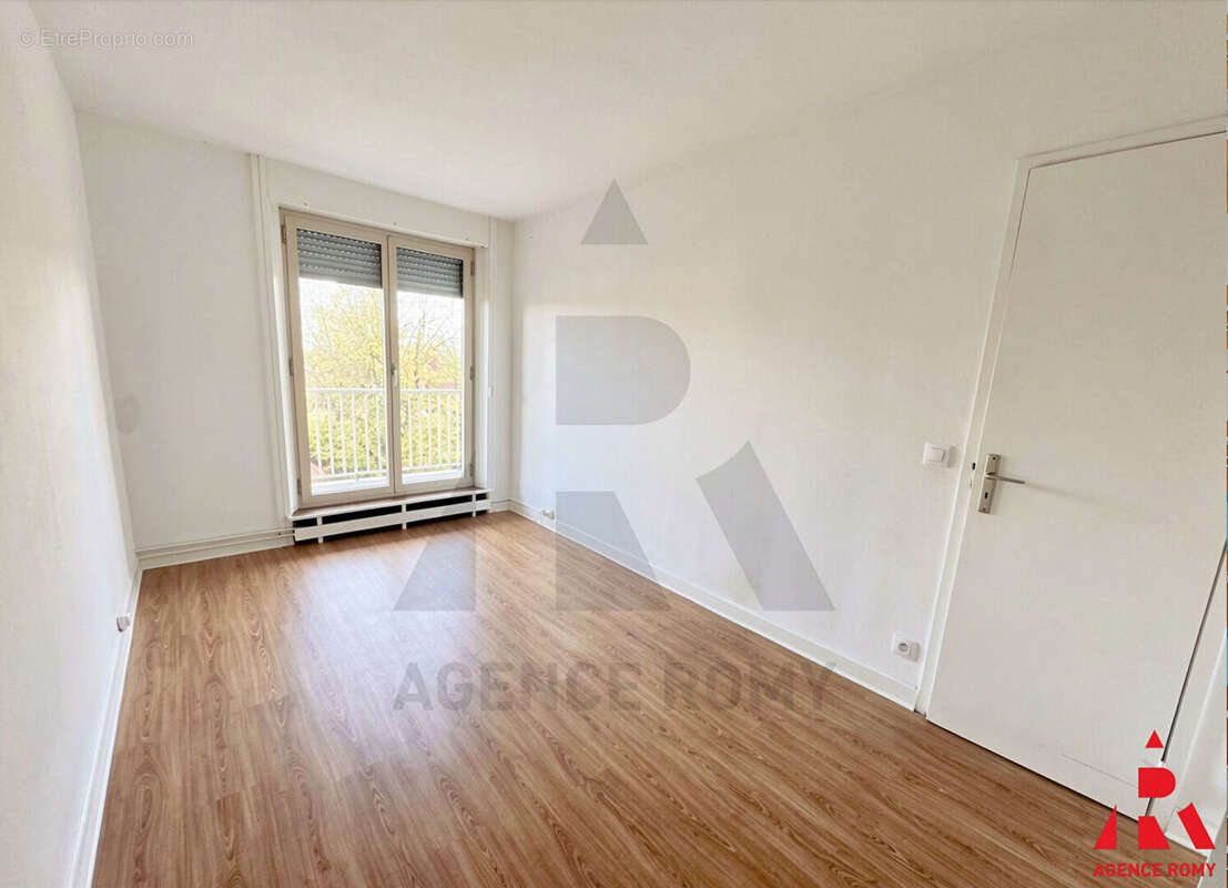 Appartement à VERSAILLES