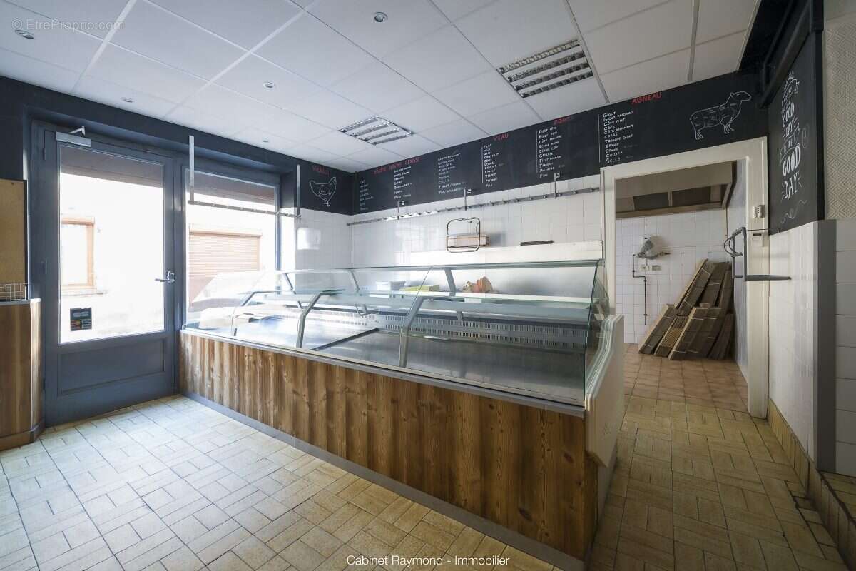 Maison à ENTRAIGUES