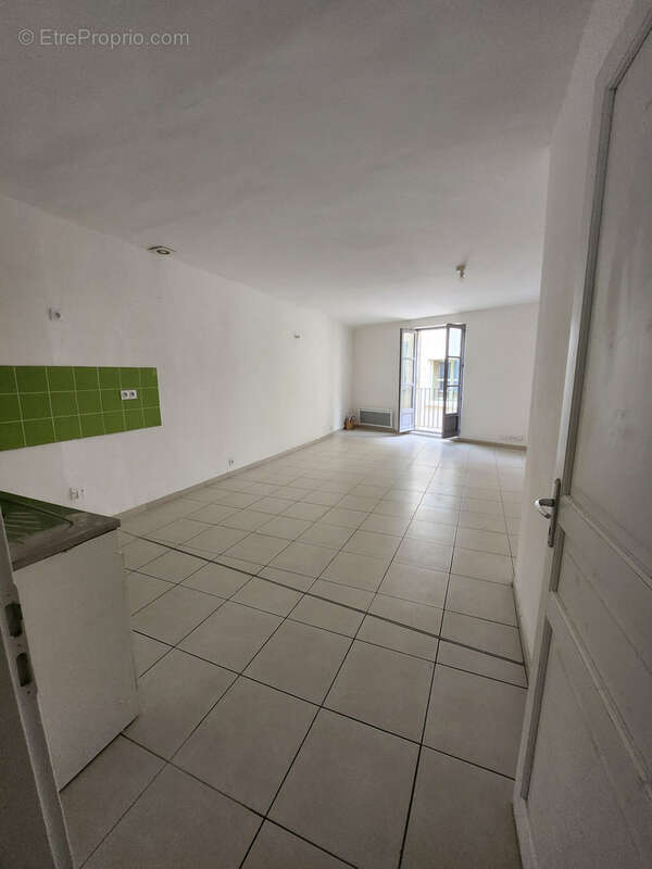 Appartement à UZES