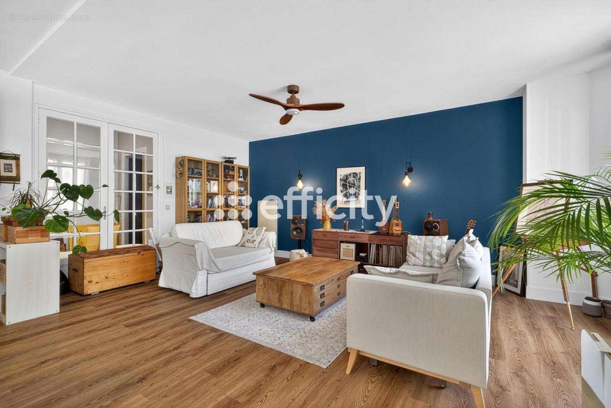 Appartement à AIX-LES-BAINS