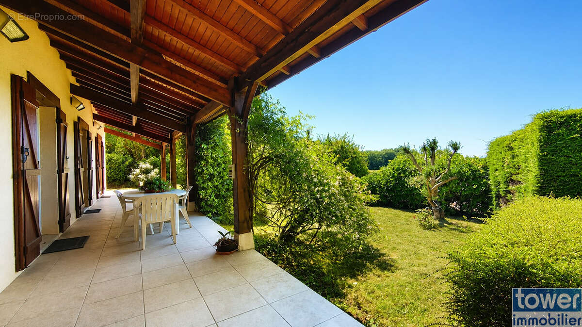 Maison à CONDEZAYGUES