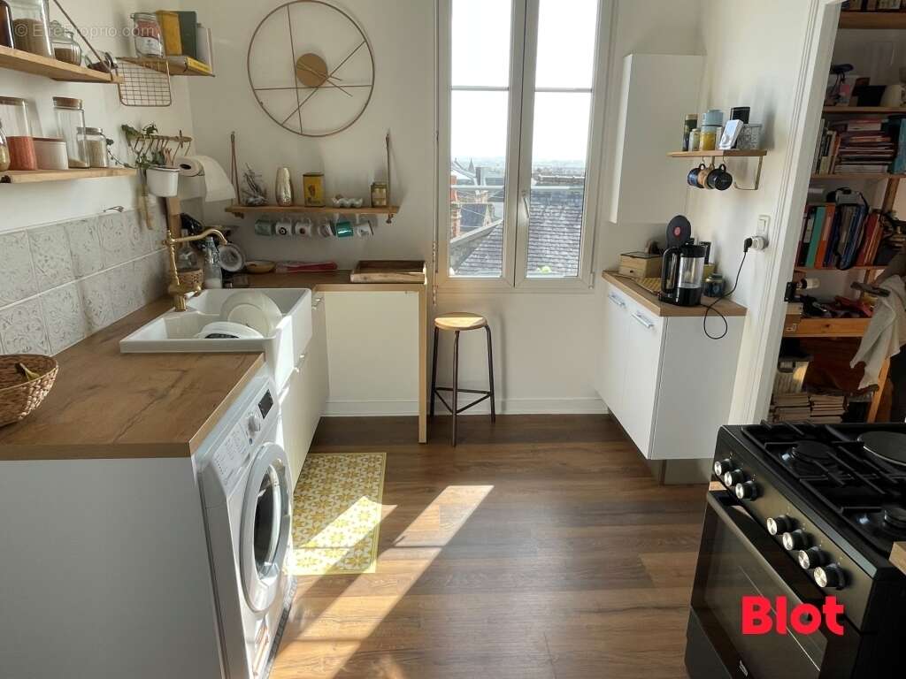Appartement à FOUGERES
